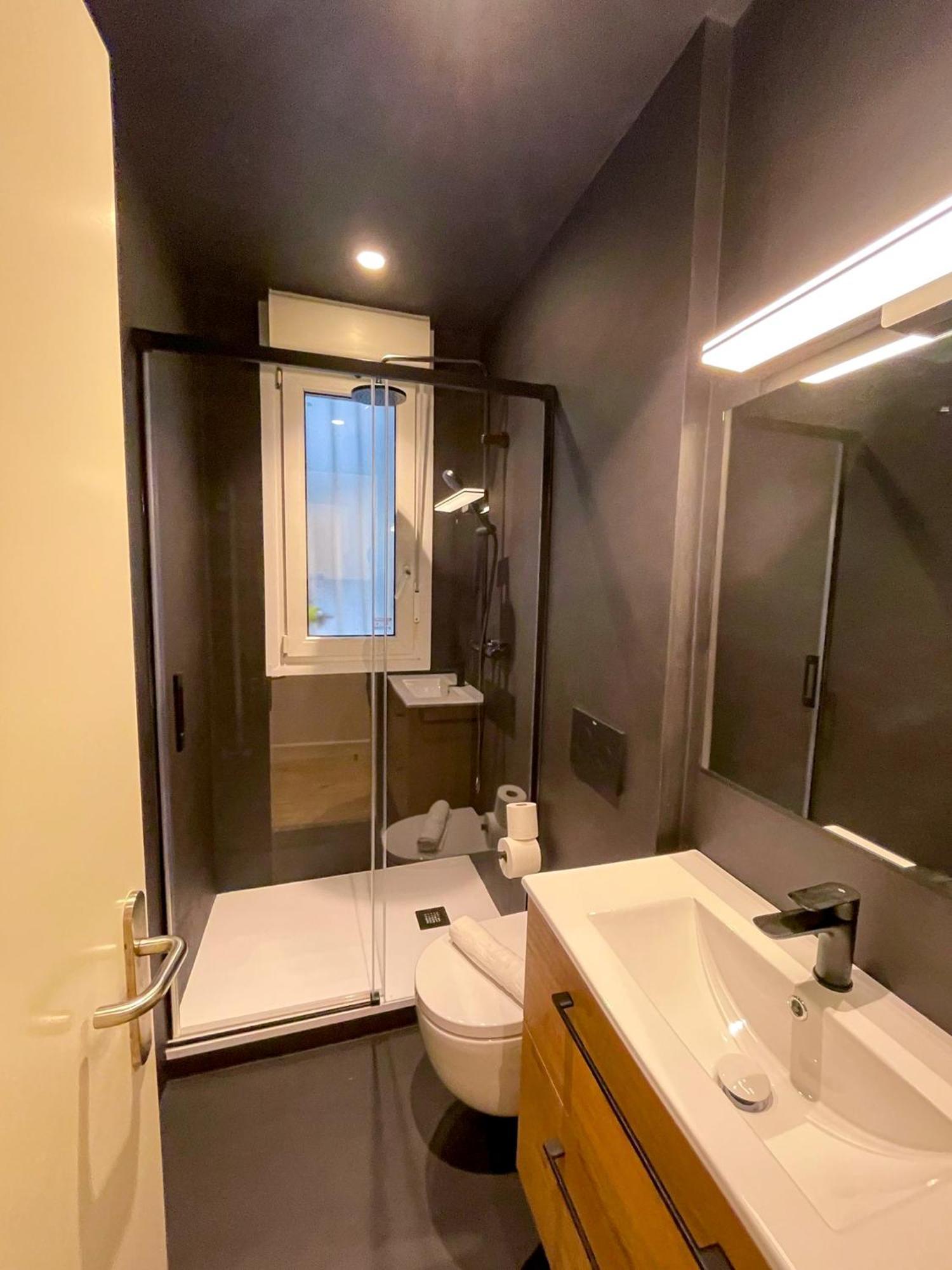 Vivienda Turistica En Bilbao La Vieja Con Wifi Y Parking Lägenhet Exteriör bild